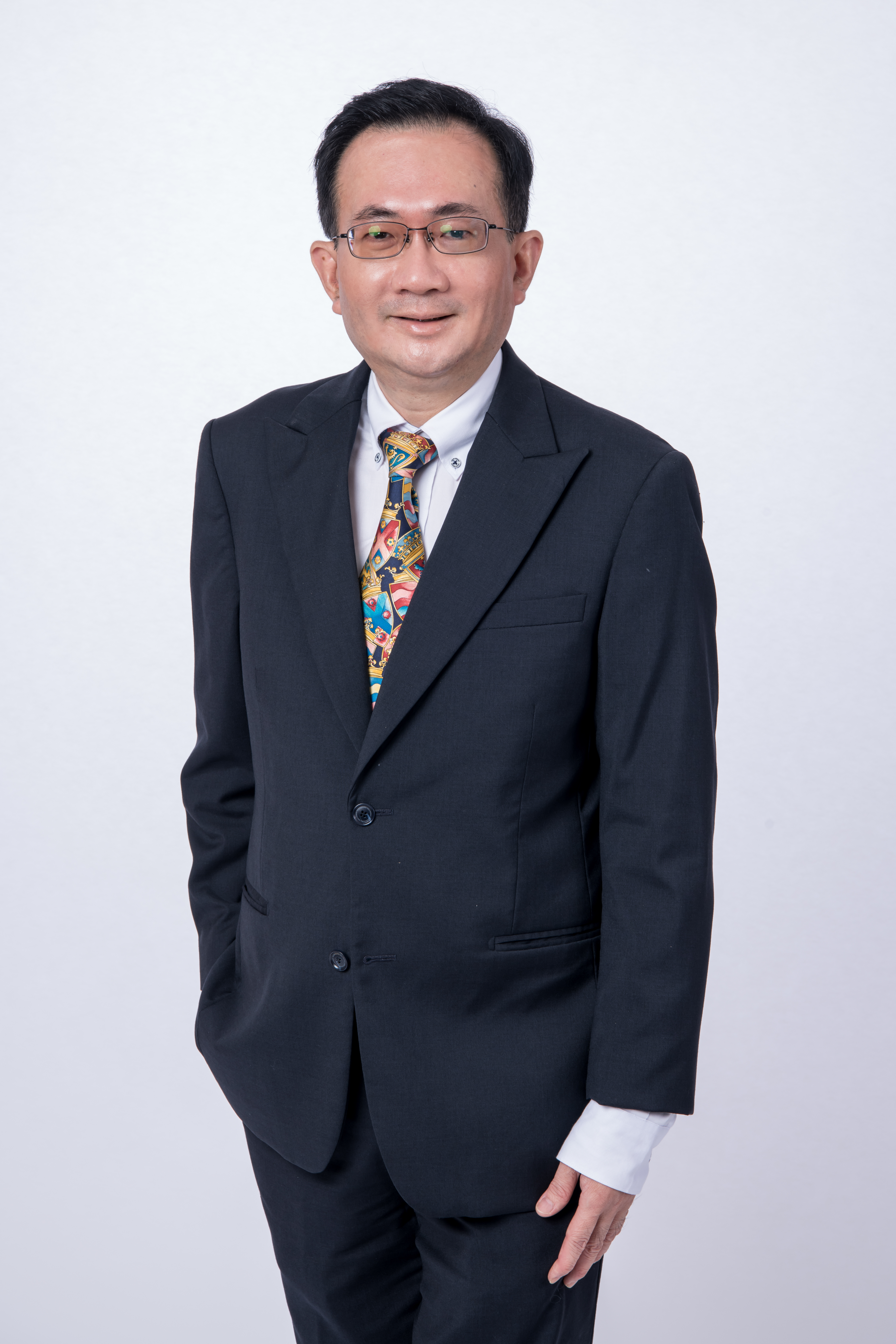 DR. STEVEN ANG